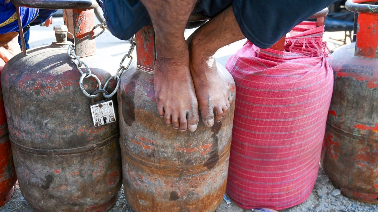 Surviving the LPG Shortage: How to Keep Your Indian Kitchen Running